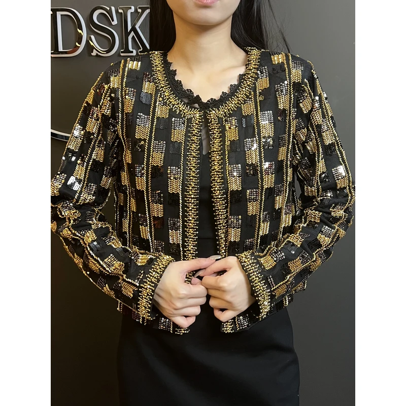 A016秋季女装时尚显瘦钉珠外套上衣M-095