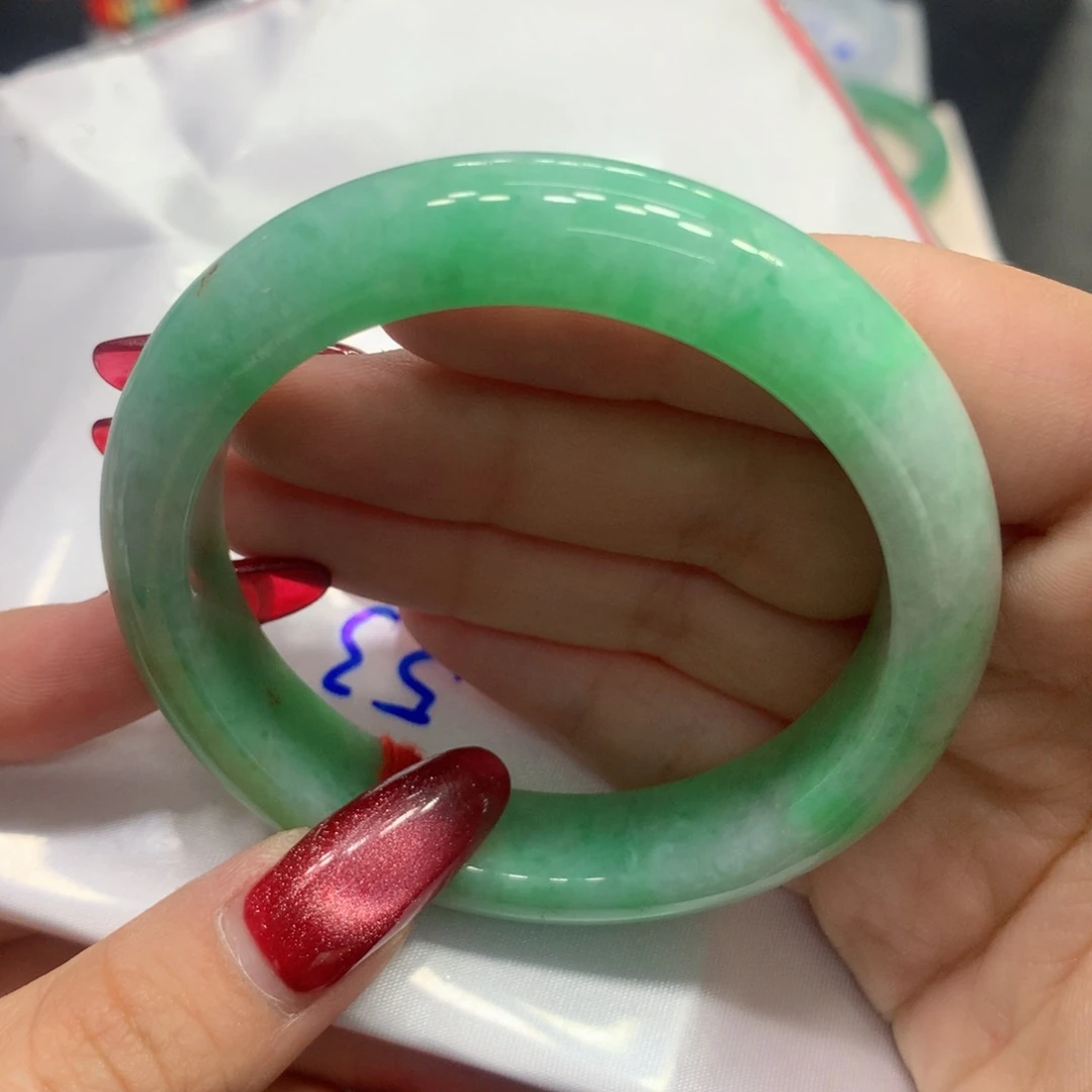 翡翠手镯未镶嵌53。3号