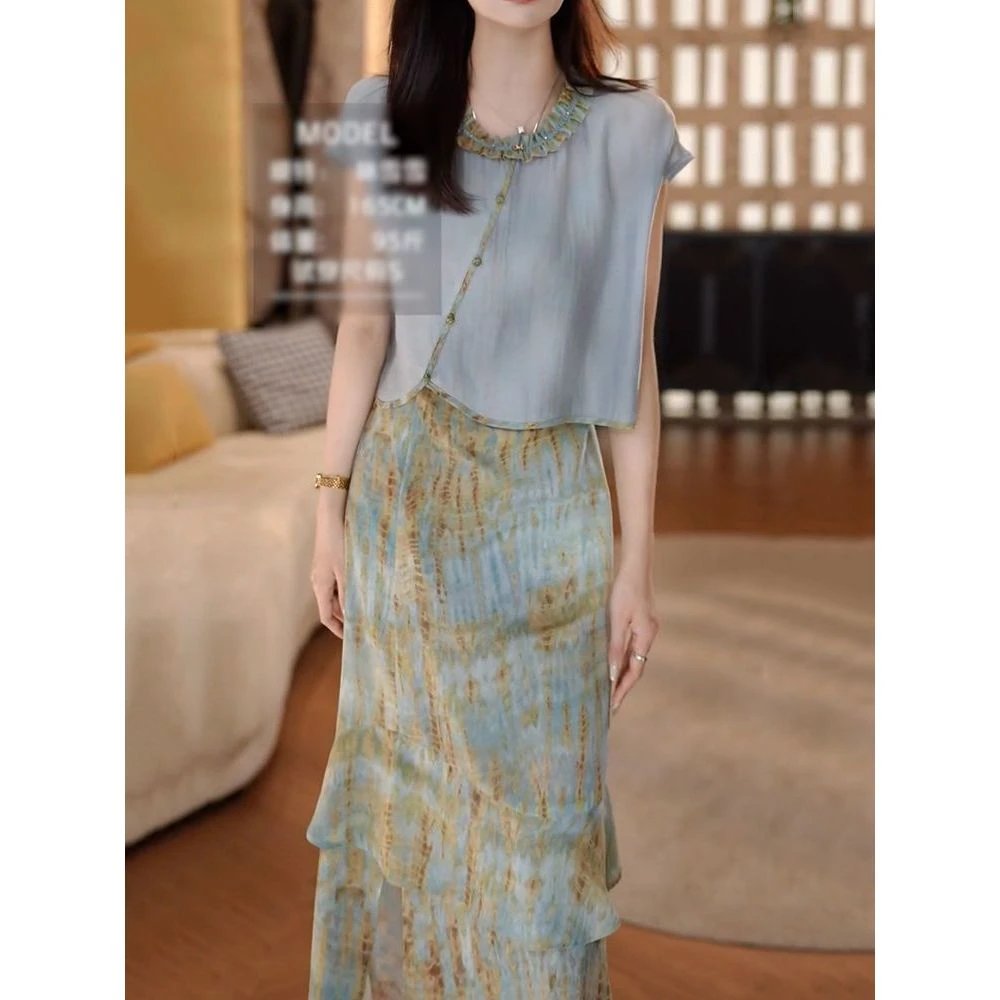 时尚洋气韩系名媛裙套装女2025夏季新款好看减龄罩衫+印花吊带裙
