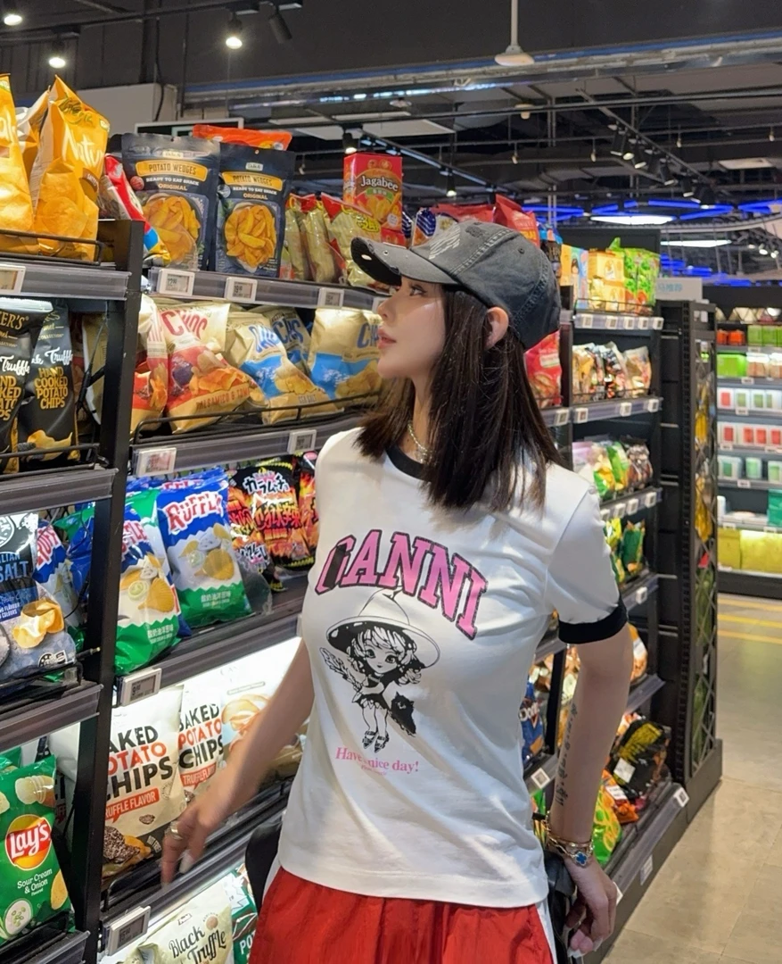 25春夏网红博主同款小众圆领字母印花小版T恤女款时尚白色夏季