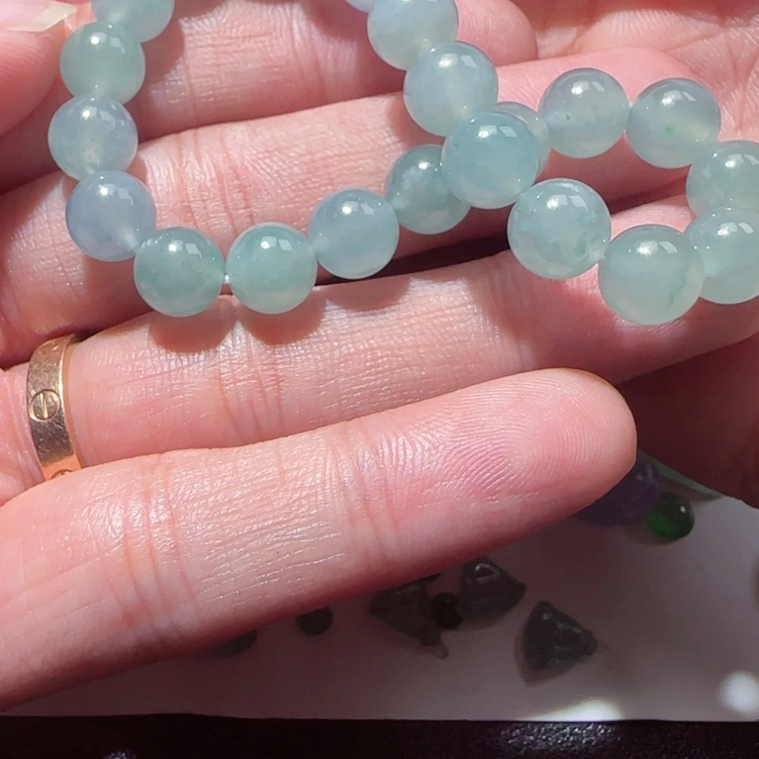 丁***琛定制翡翠未镶嵌天然翡翠珠手串