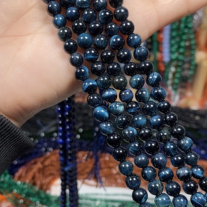 玛瑙/玉髓未镶嵌珠宝半成品A级虎眼卡6mm一条