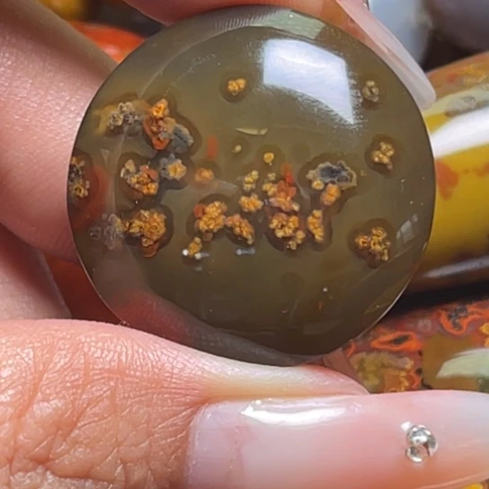 玛瑙/玉髓吊坠未镶嵌