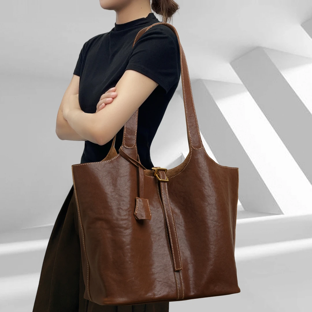 CCAMO包包女款爆款2025新款真牛皮大容量包包轻奢小众高级感大包