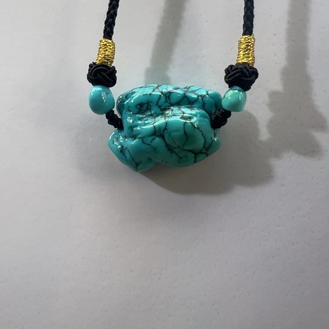 绿松石未镶嵌挂件