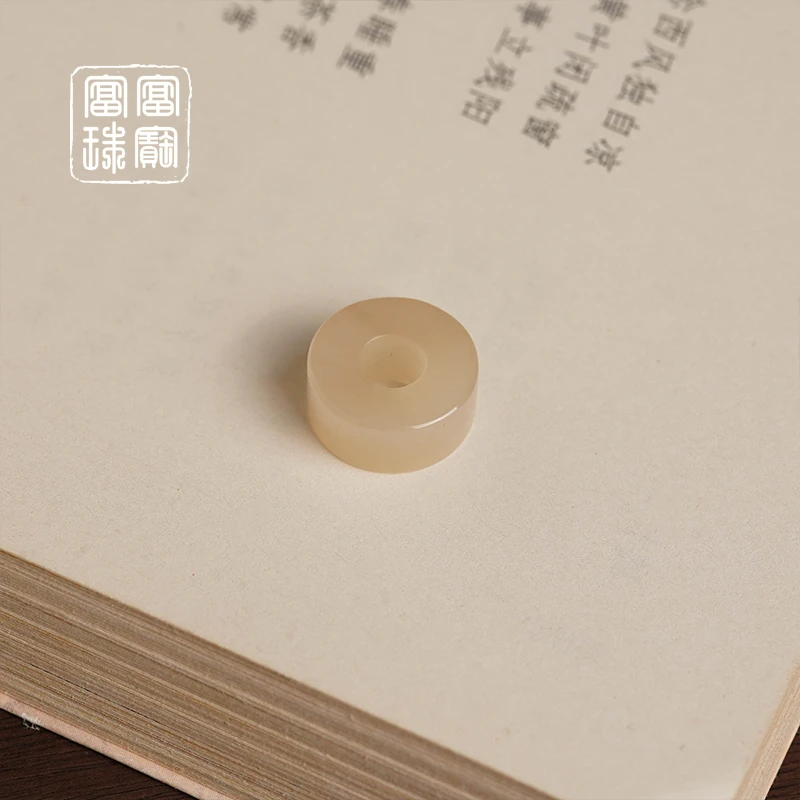 【书粉】富富珠宝 和田玉百搭吊坠 赠绳（天然珠宝多样性发）