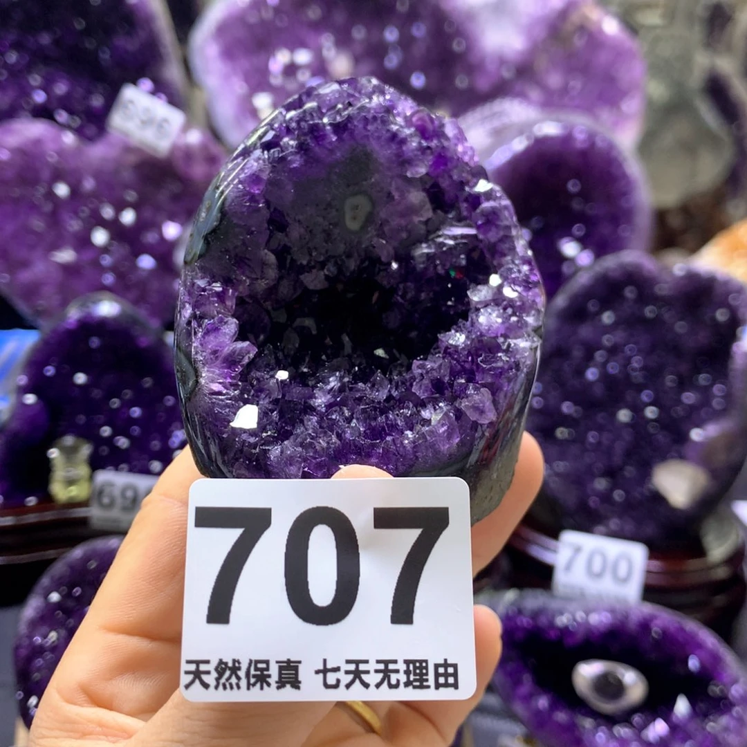 未镶嵌水晶大型摆件（非配饰）