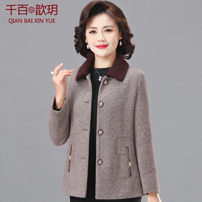 2025新款妈妈秋装外套中年女士毛呢短款中老年春秋时尚貂绒上衣服