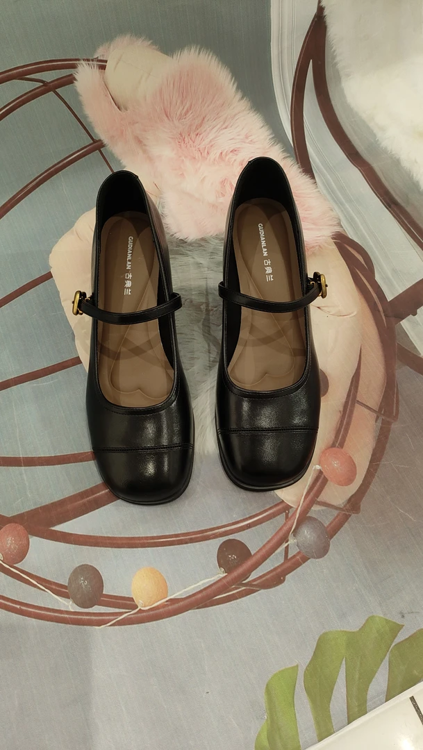 跟高5cm新款方头浅口粗跟一字带百搭玛丽珍单鞋
