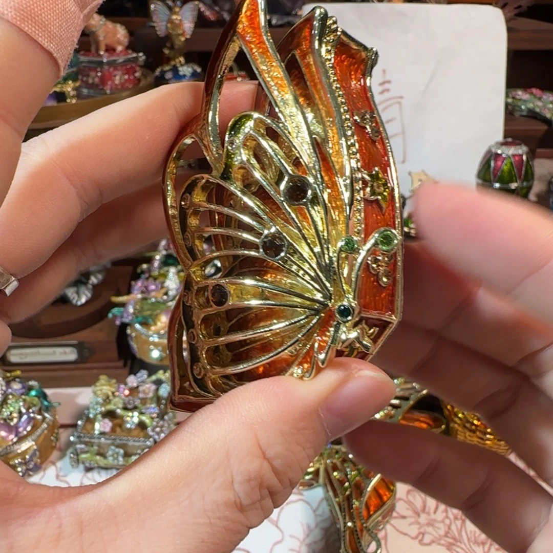 手工制品请勿吹毛求疵