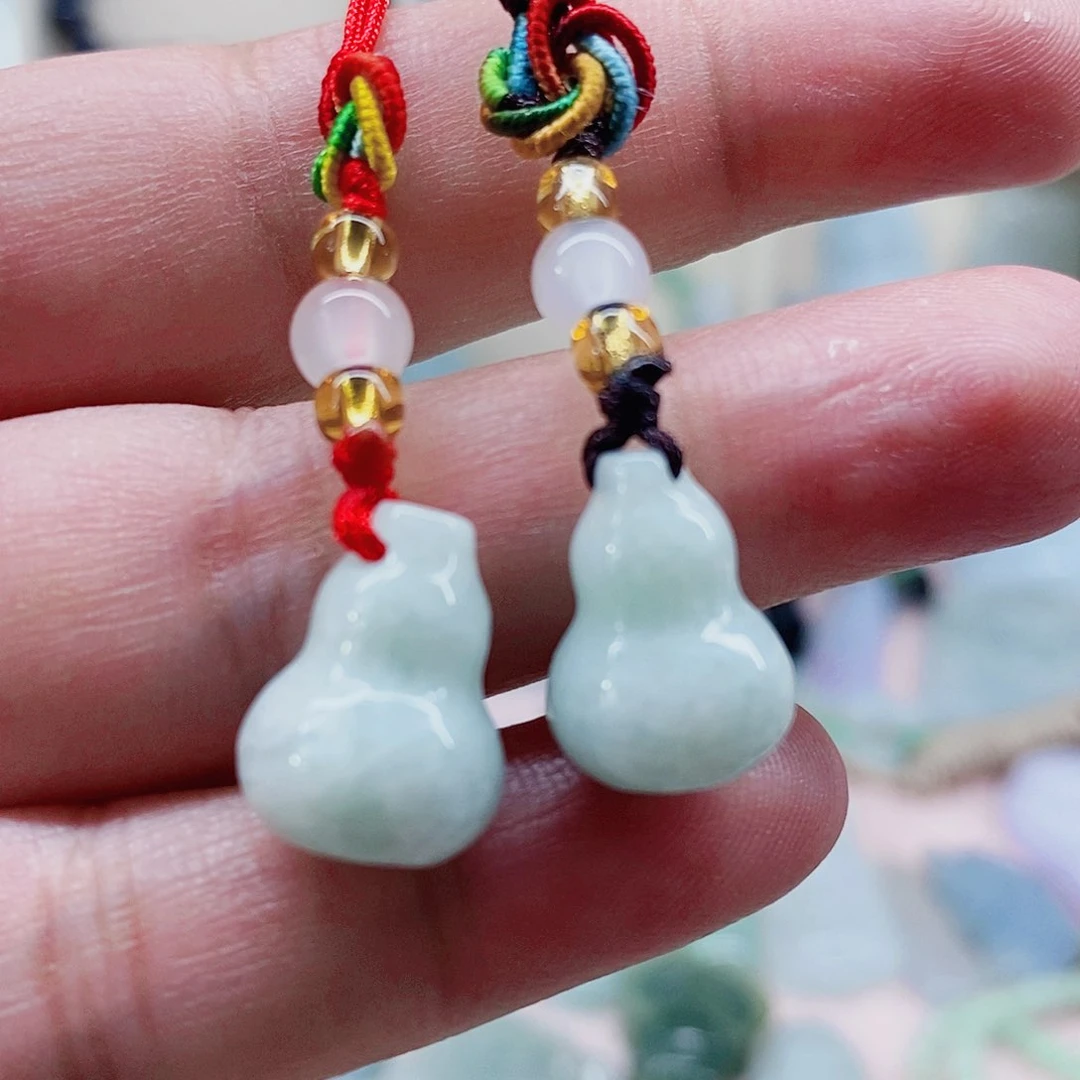 吊坠(不含链)未镶嵌翡翠天然