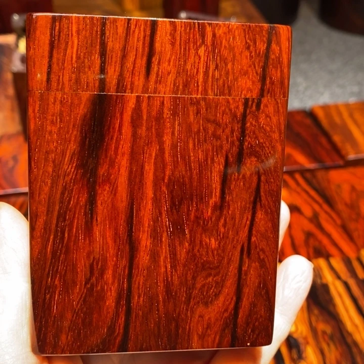 有***好檀香紫檀（小叶紫檀）粗烟盒