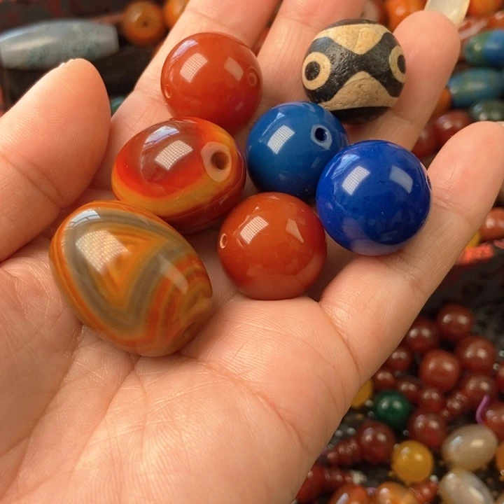 玛瑙/玉髓珠宝半成品未镶嵌灯*人圆珠加桶珠