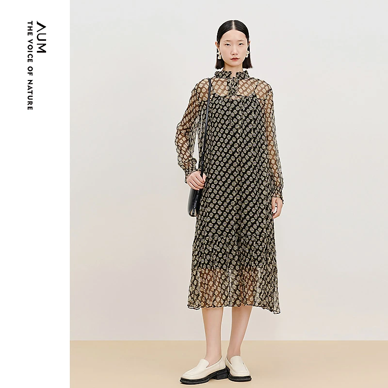 AUM连衣裙MCFZ10296