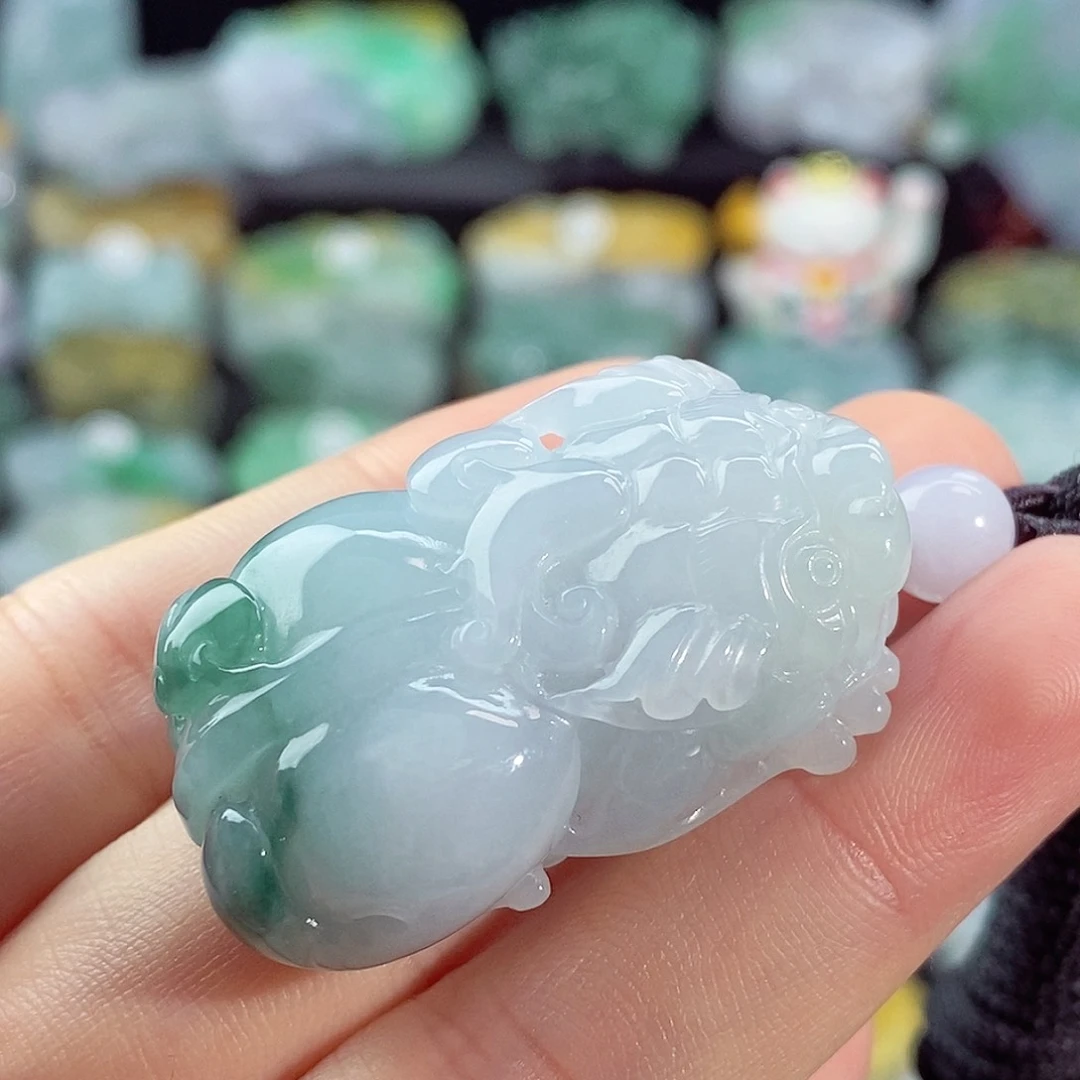 颈饰未镶嵌翡翠天然