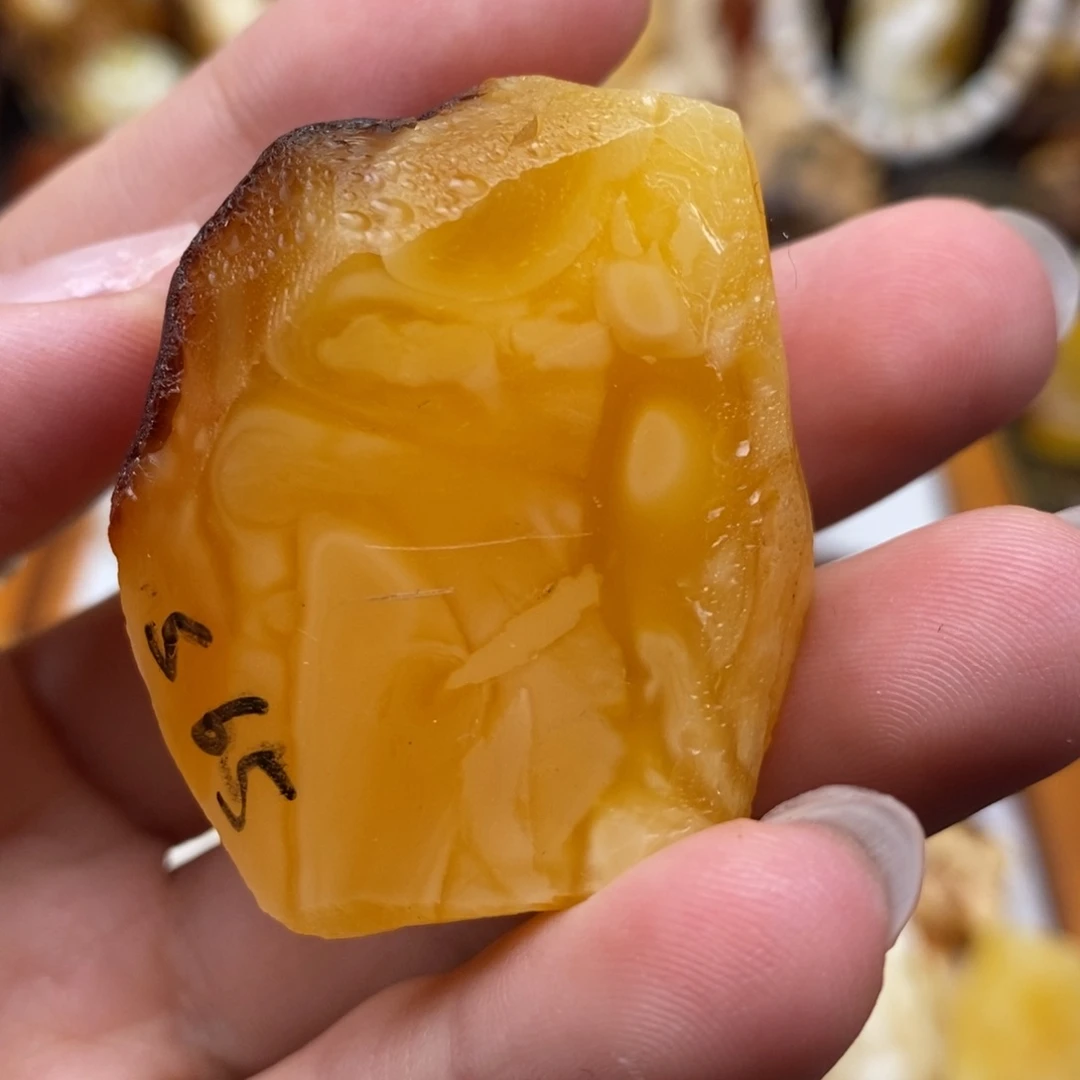 定制琥珀未镶嵌蜜蜡