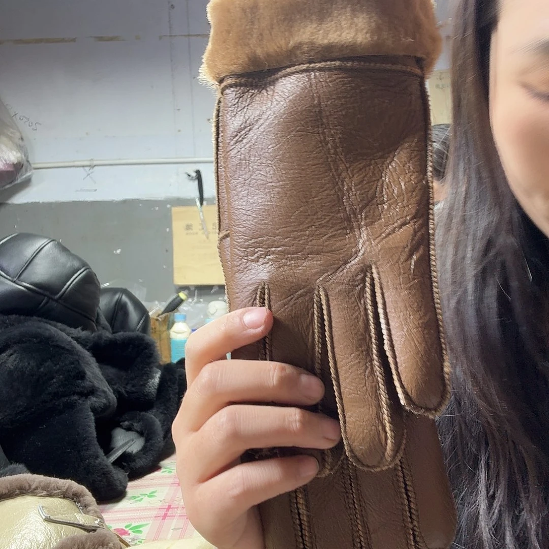 三醋酯纤维女栗色手套