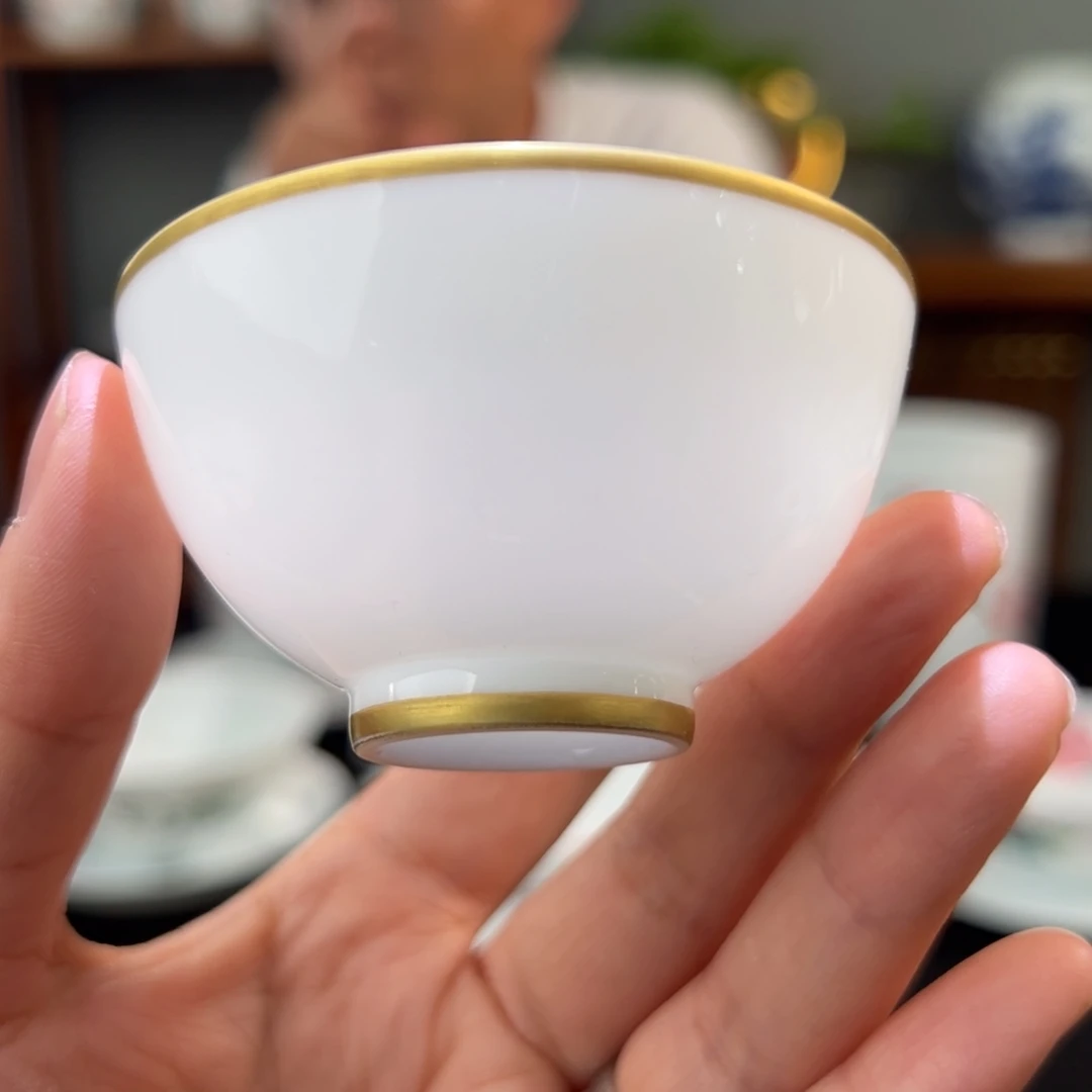 柴窑素胎描金一口杯