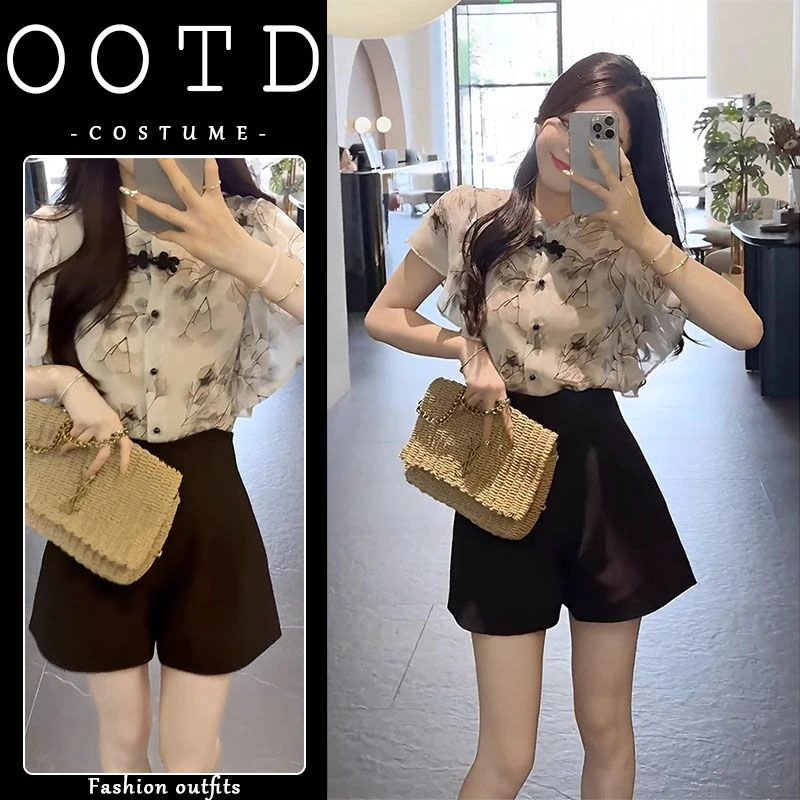 夏装搭配一整套轻熟复古碎花短袖雪纺上衣高腰显瘦西装短裤两件套