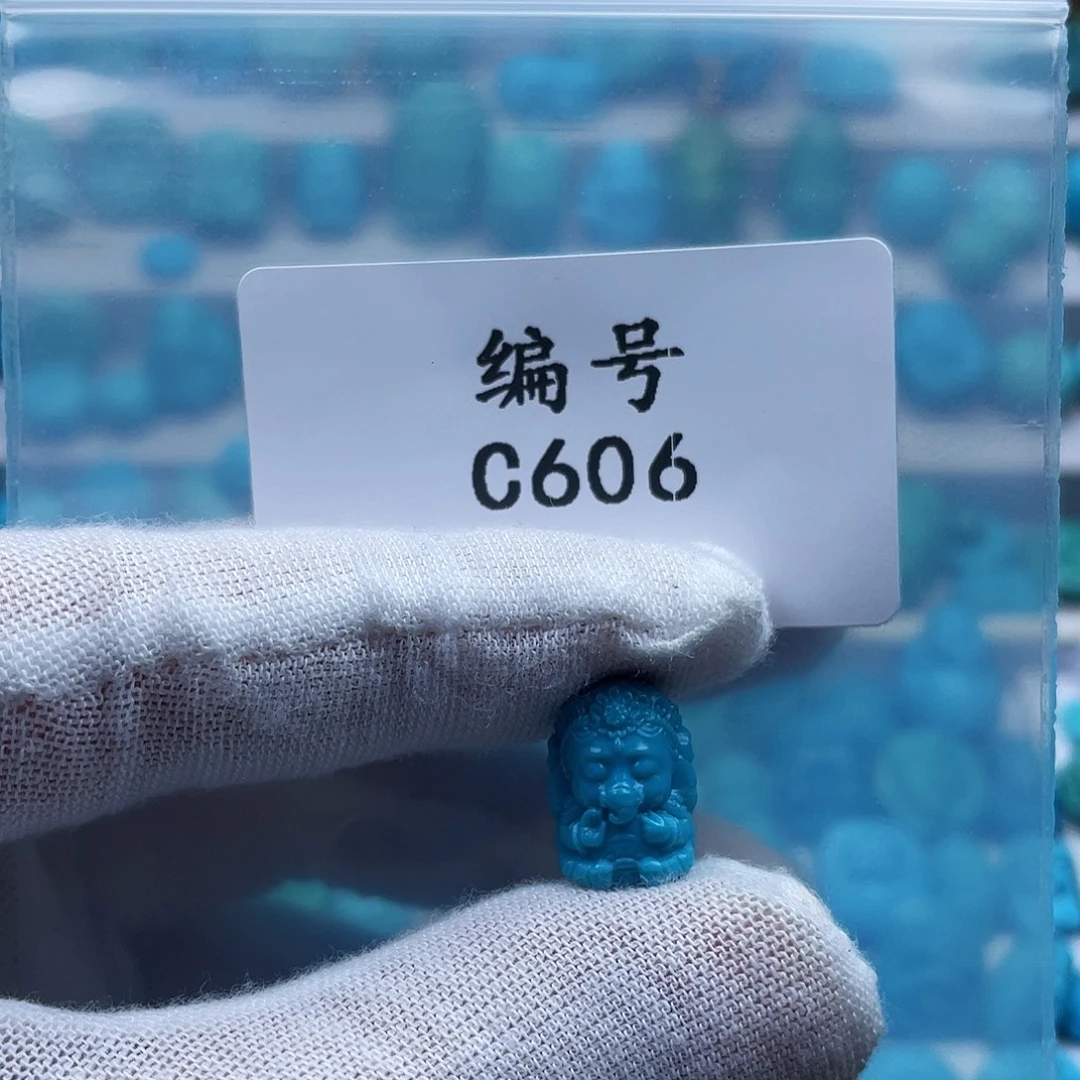 田***森绿松石未镶嵌珠宝奇石