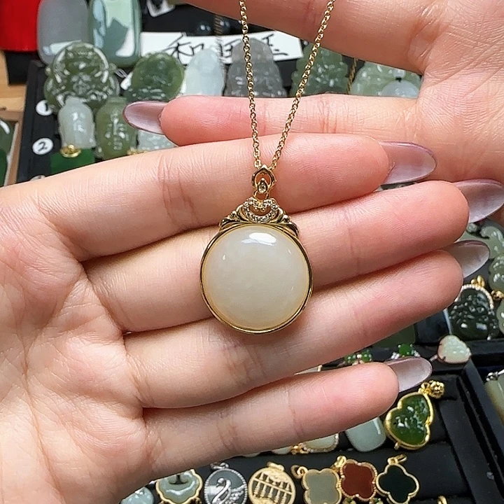 吊坠(赠链)银S925镶嵌和田玉