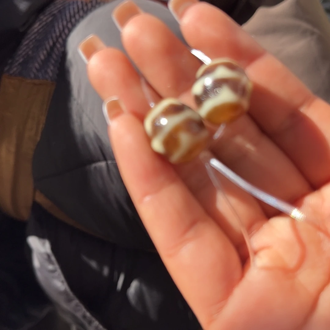 知***ᝰ玛瑙/玉髓（覆膜）未镶嵌颈饰