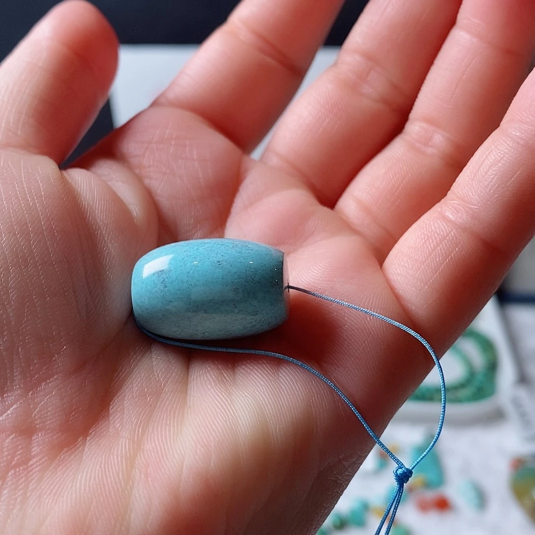 绿松石颈饰未镶嵌