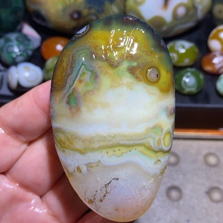 玛瑙/玉髓未镶嵌珠宝半成品
