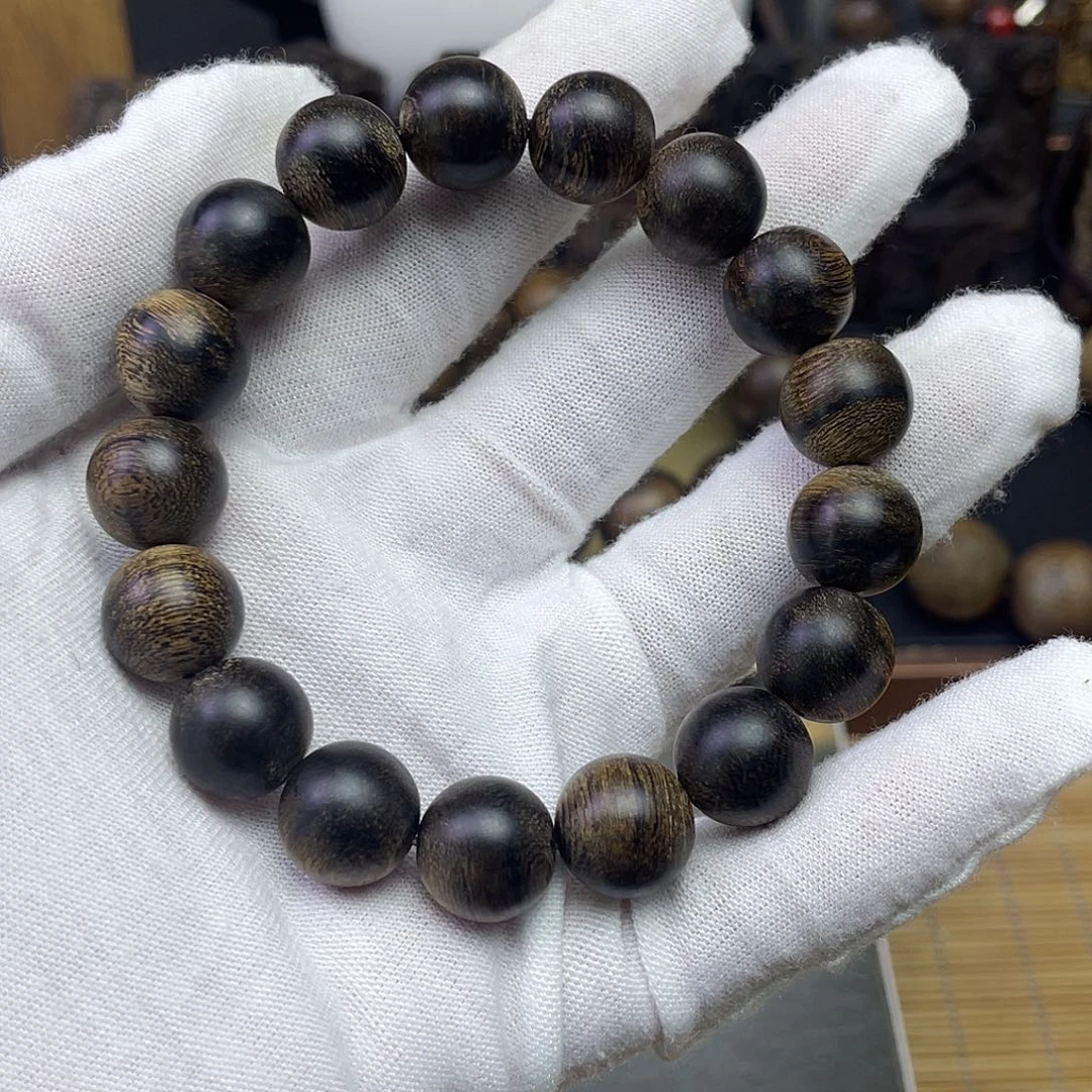 国***化手串沉香越南白奇………………