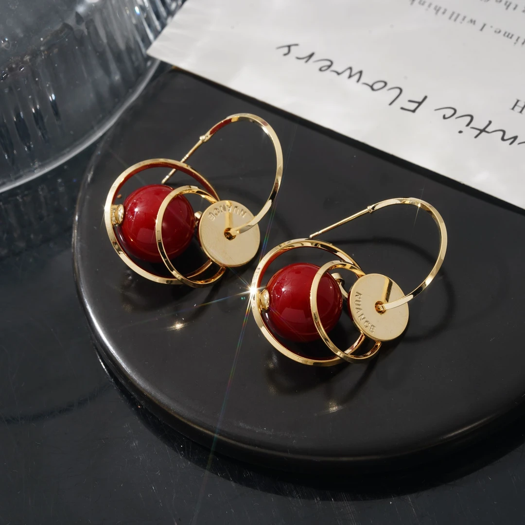 铜合金耳饰 女日韩红色朋克风甜美风耳环复古法式简约设计感N3682