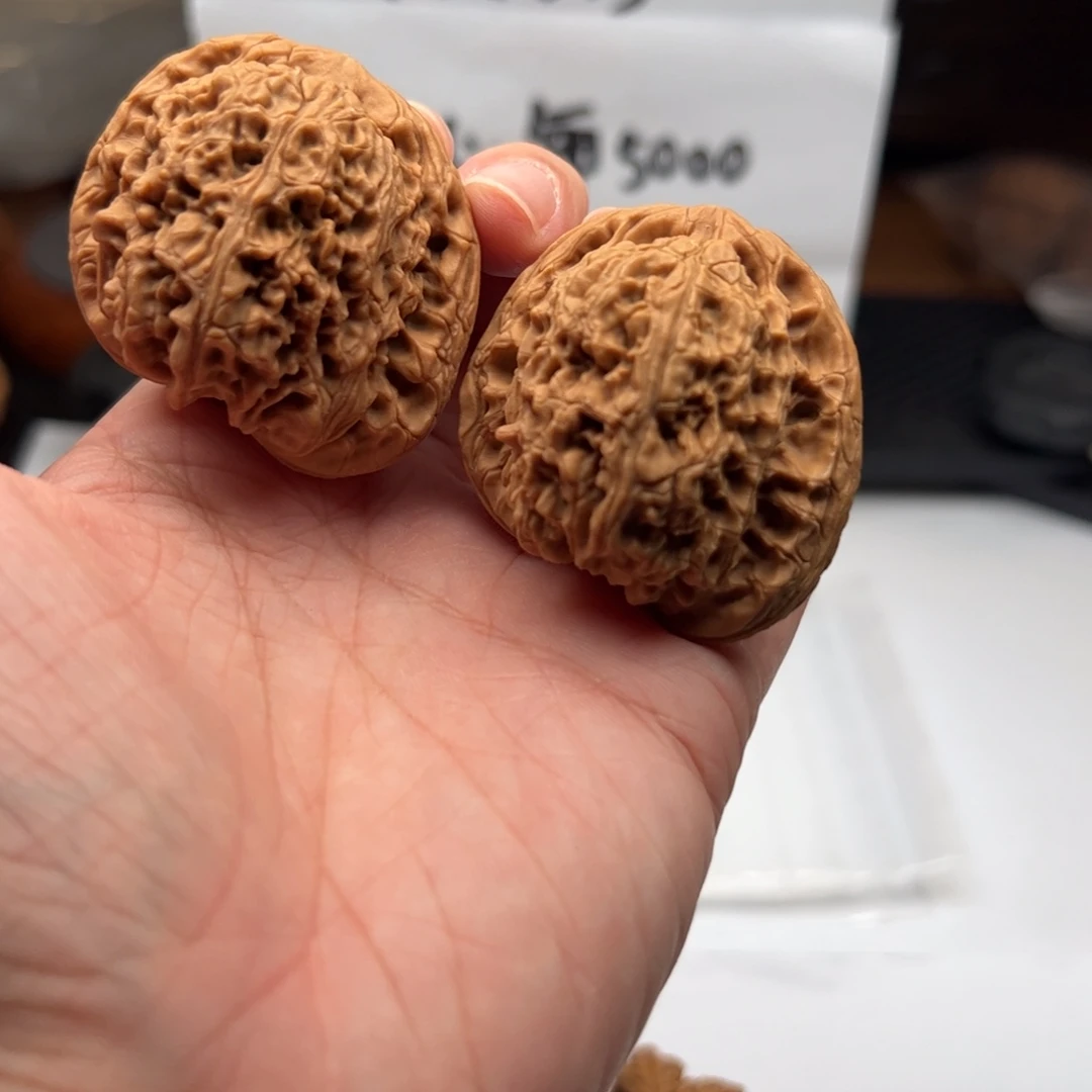 吊坠文玩核桃南疆43