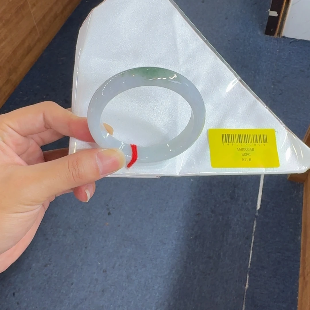 翡翠未镶嵌手镯纯天然缅甸翡翠a货