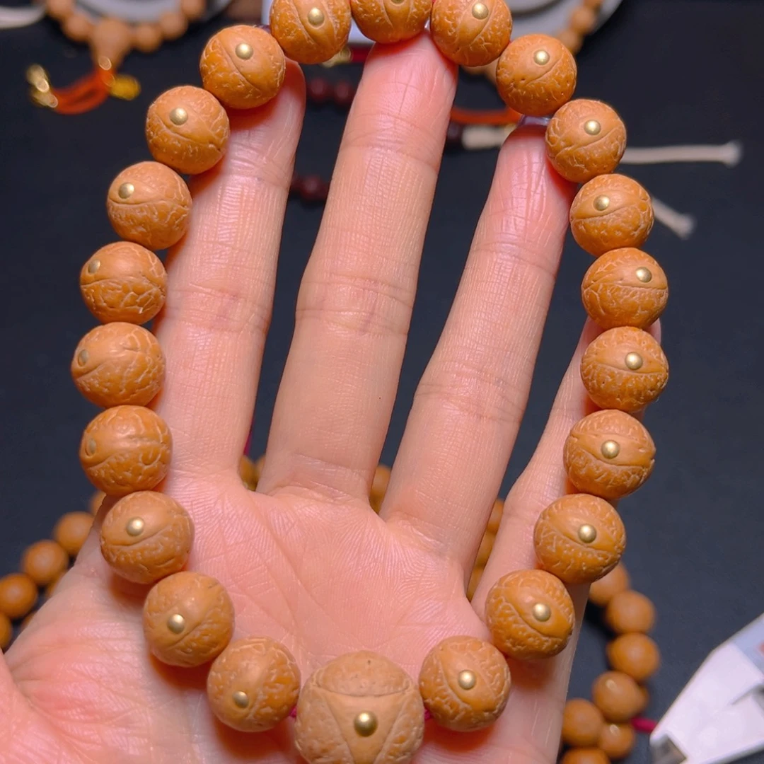 吊坠凤眼菩提12+mm2025精品足球圆铜钉手串