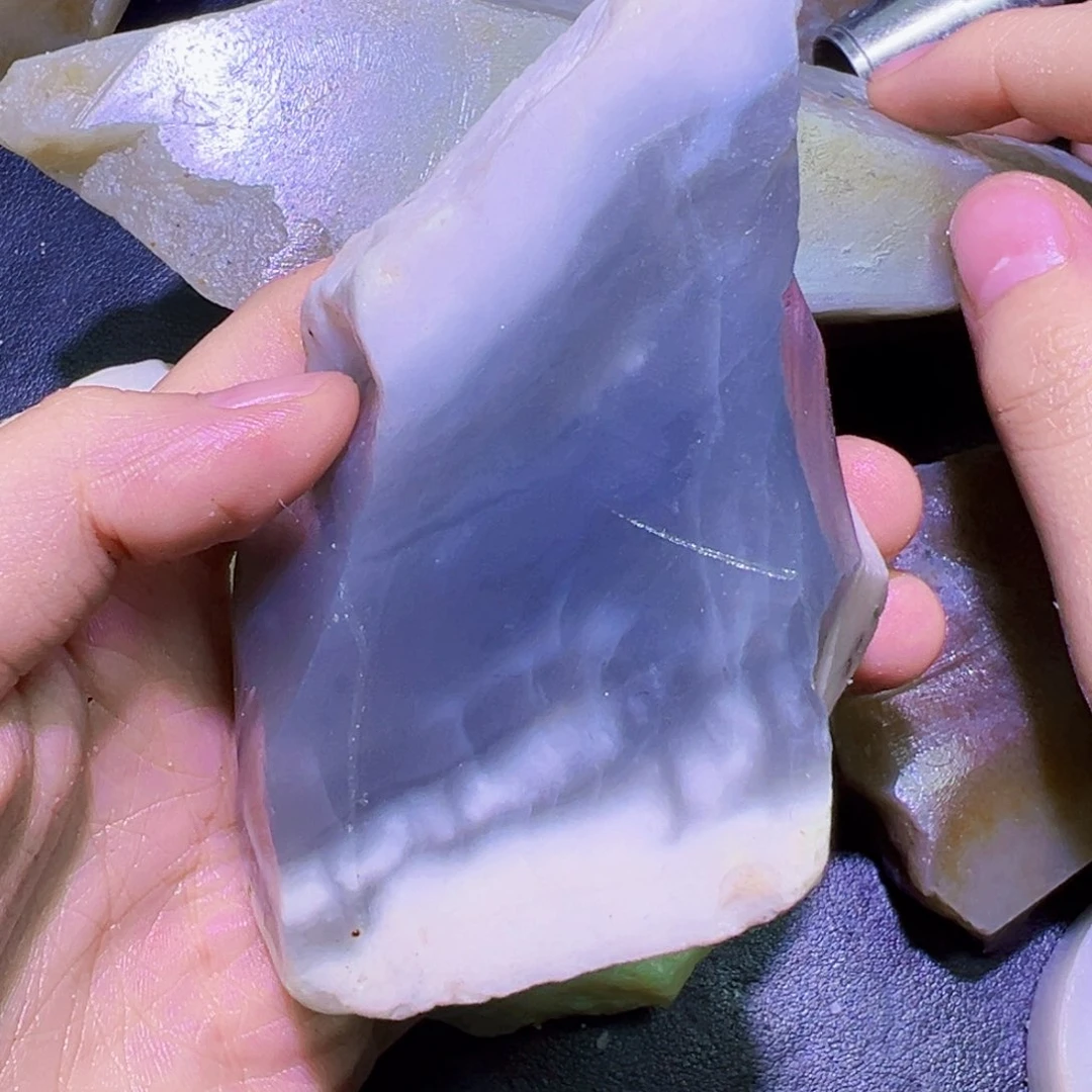 和田玉（糖玉）未镶嵌珠宝半成品