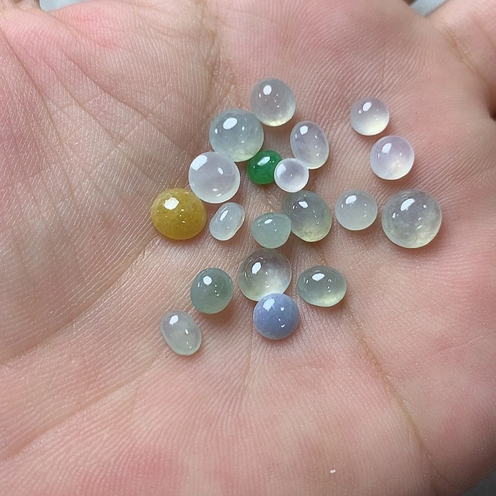 定制翡翠未镶嵌戒指