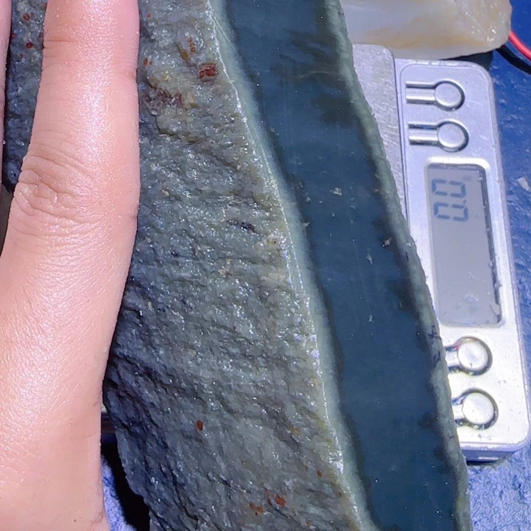 和田玉（糖玉）未镶嵌珠宝半成品