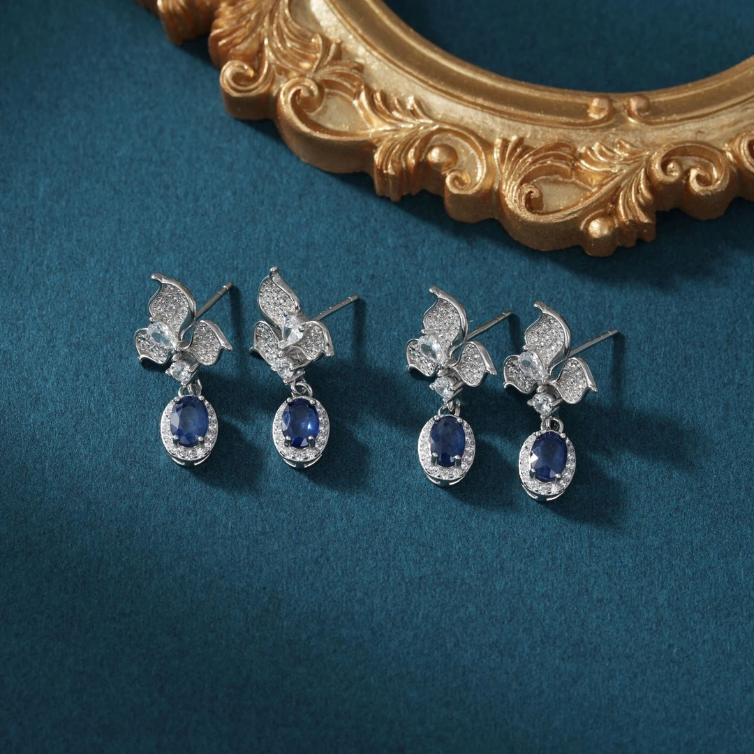 S925银蓝宝石耳钉-多样性发其一-4*5.5mm-V29361-K（商城）