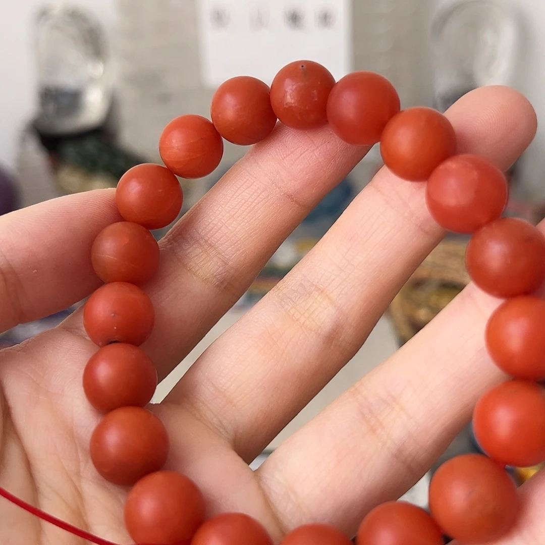 南红玛瑙未镶嵌手链矿坑