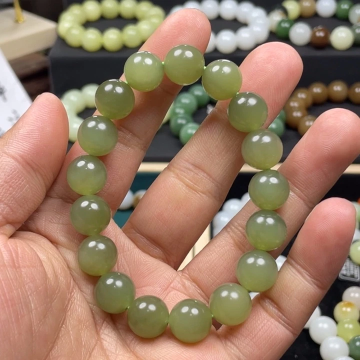 和田玉手串未镶嵌