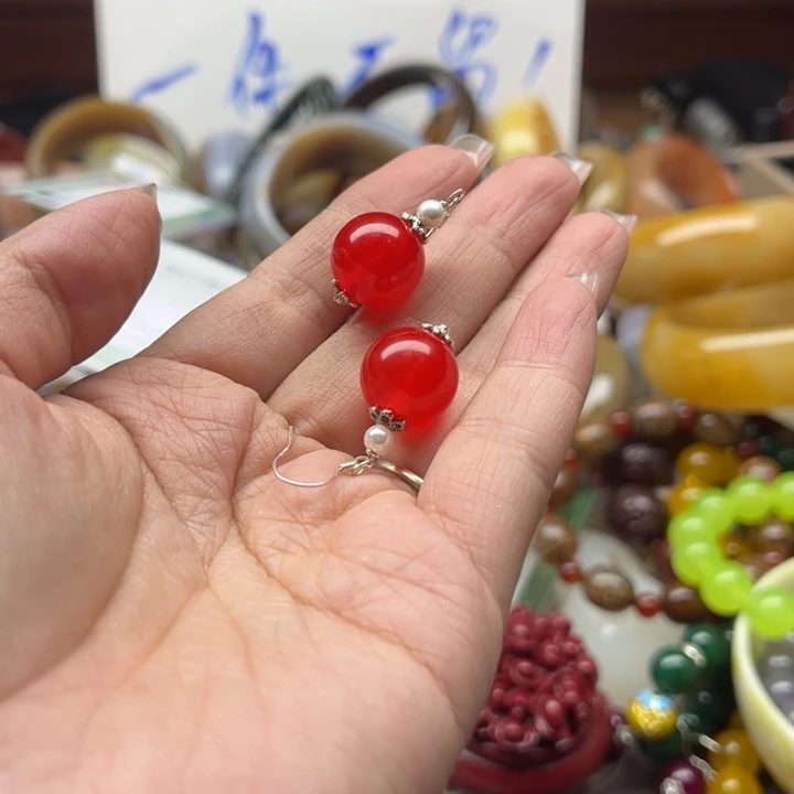 玛瑙/玉髓手镯未镶嵌