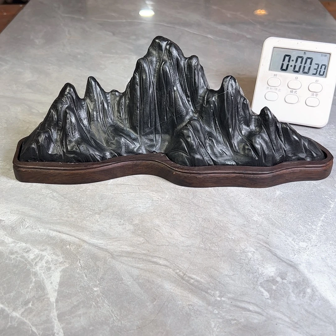 聚***铁灵璧奇石博览会摆件