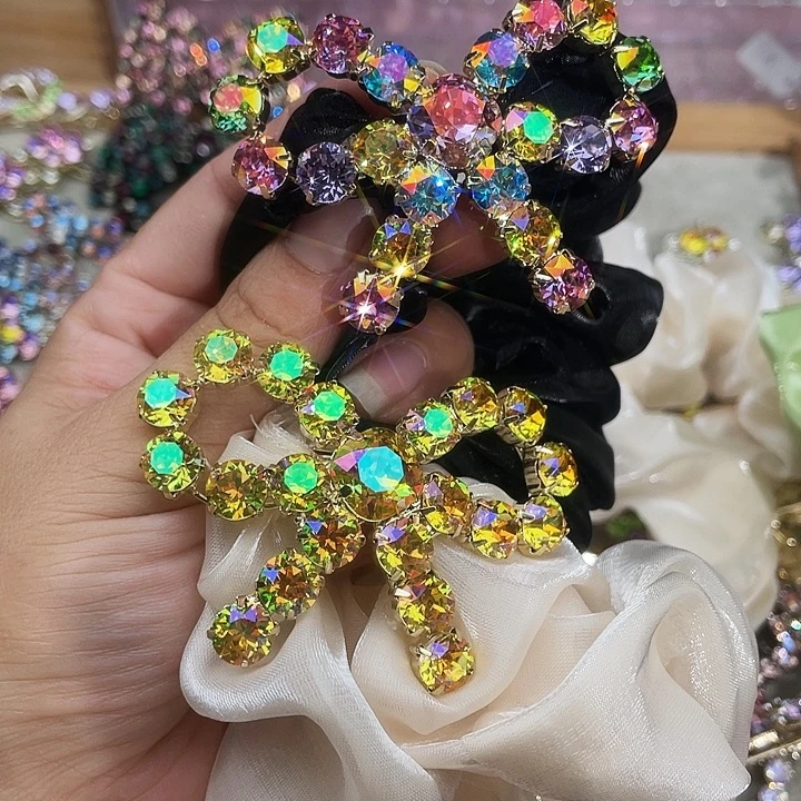 皮质铁合金彩色金色