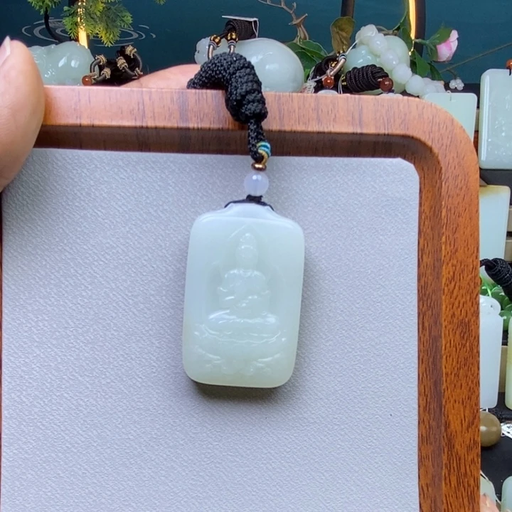 和田玉未镶嵌颈饰W***6