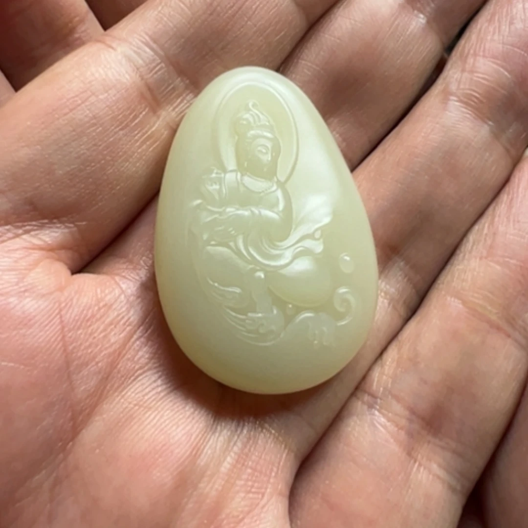 【闪购商品】颈饰未镶嵌和田玉