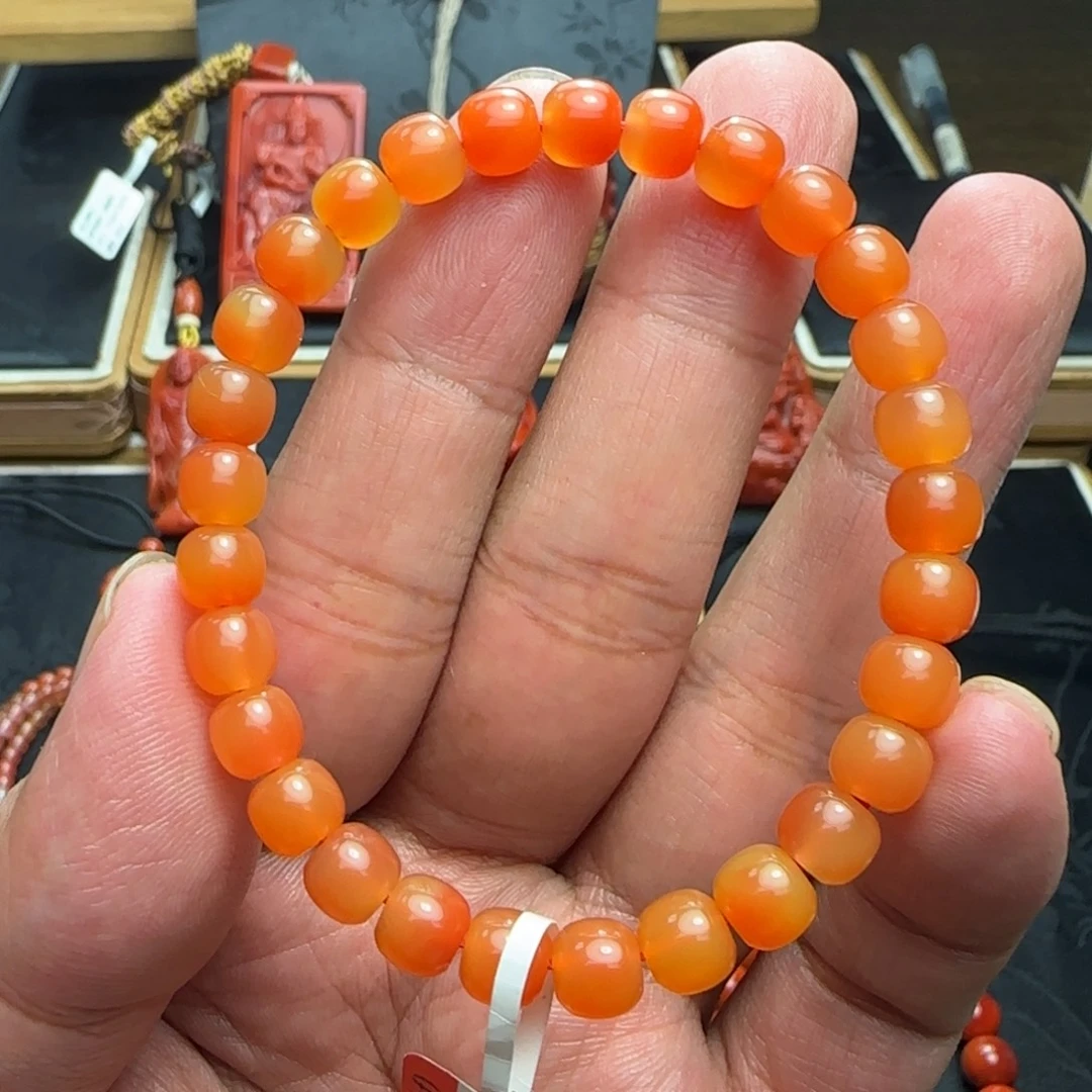婺***象南红玛瑙未镶嵌颈饰