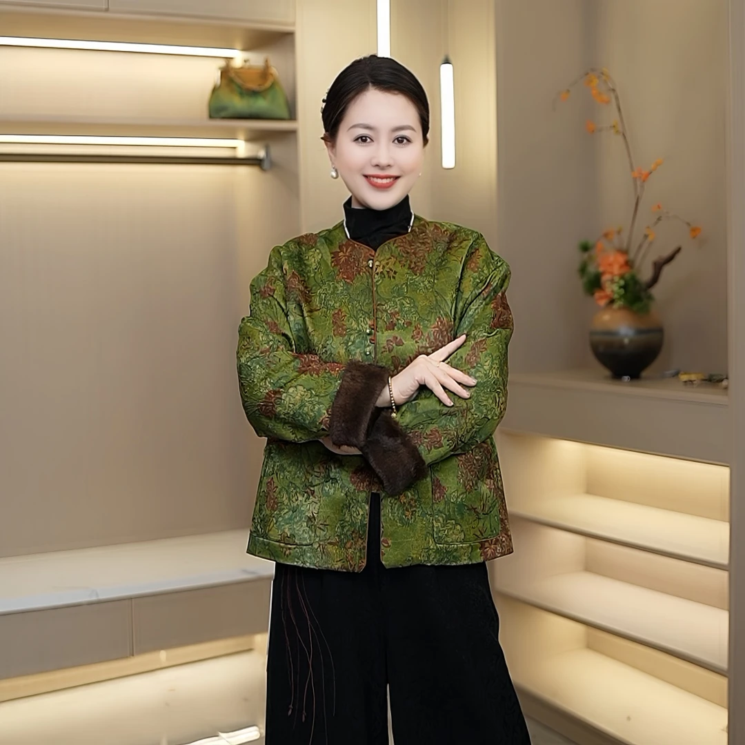 气质款大衣时尚加绒保暖秋冬女士百搭休闲短款外套新款宽松大码