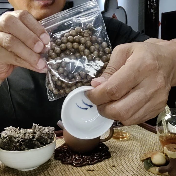 茶杯紫砂白色的那个杯