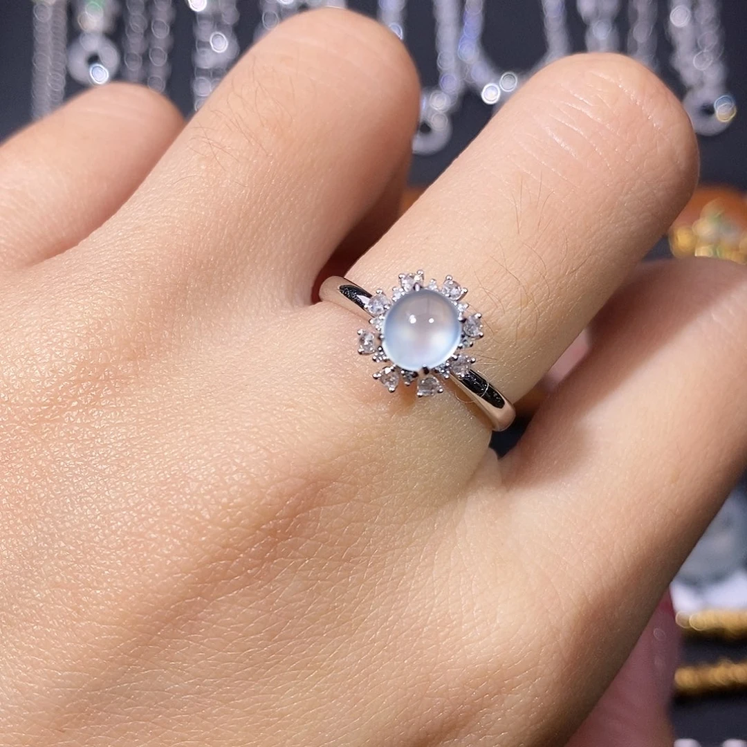 翡翠18K金镶嵌颈饰戒指