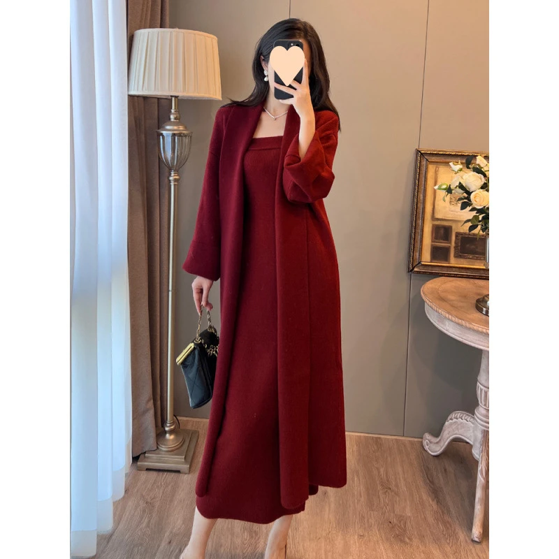 哥弟阿玛施正品法式复古温柔风中长款红色针织套装女秋冬新款抹胸