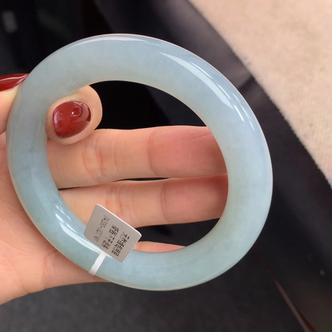 翡翠未镶嵌手镯胖圆